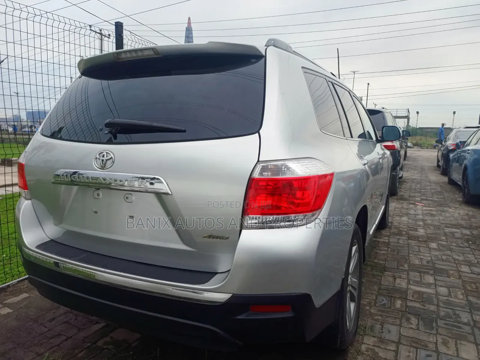 Toyota Highlander Limited 2011 Silver