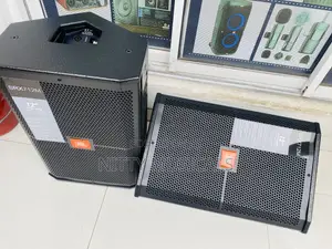 JBL 12inches Xrs7 12M