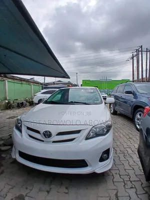 Toyota Corolla S 4dr Sedan (1.8L 4cyl 4A) 2012 White