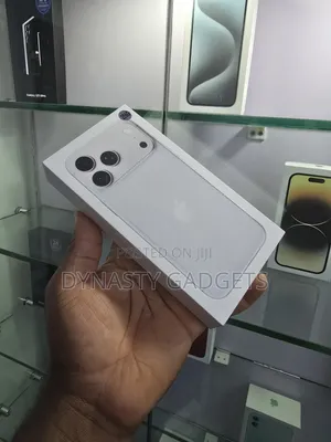 New Apple iPhone 18 Pro Max 256 GB Silver
