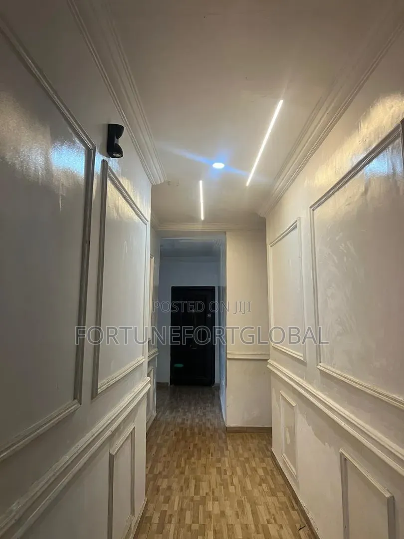 A 6 Bedroom Duplex