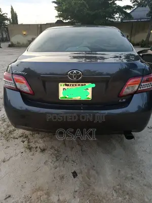 Toyota Camry 2009 Gray
