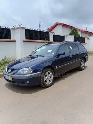 Toyota Avensis 2003 Blue
