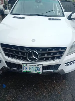Mercedes-Benz M Class ML350 4MATIC 4dr SUV AWD (3.5L 6cyl 7A) 2015
