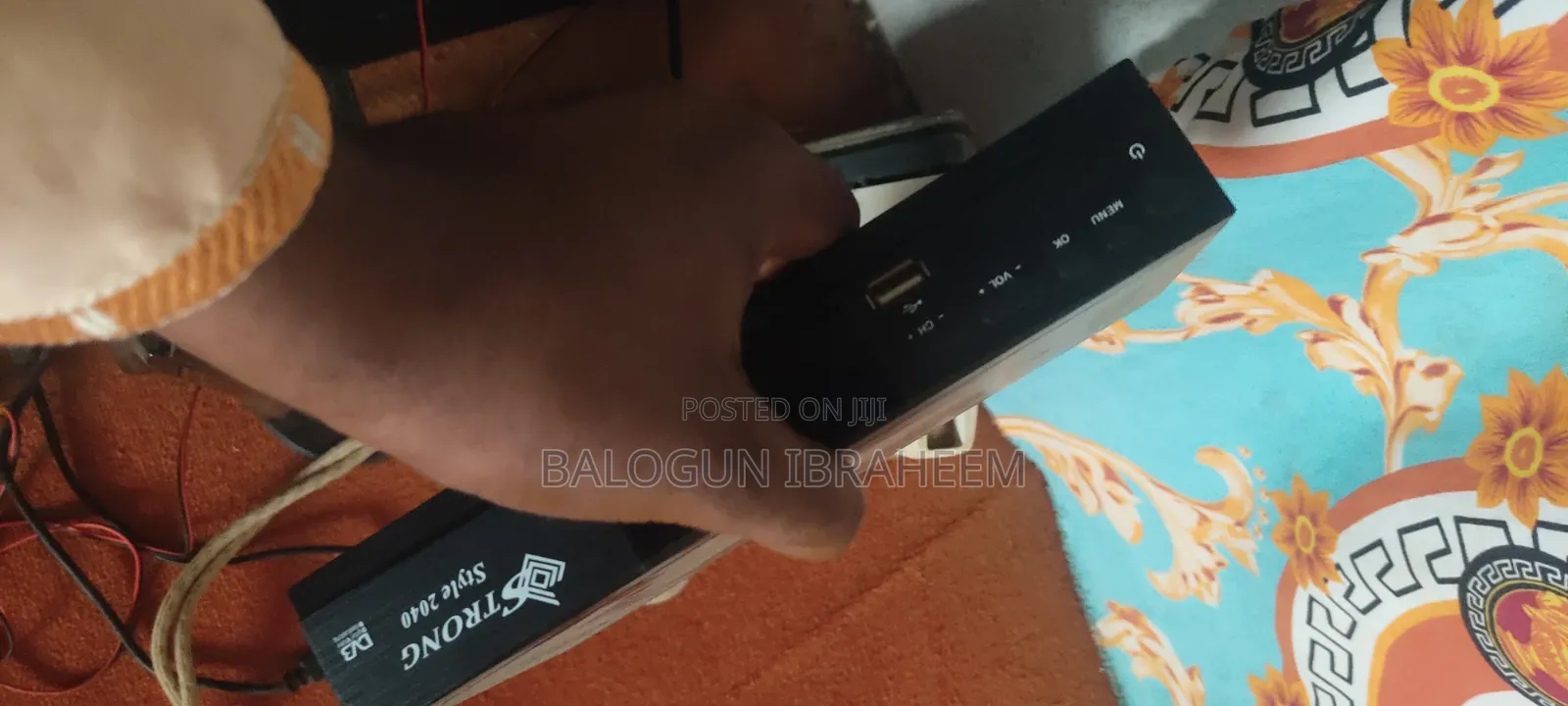 Decoder Fress TV Strong