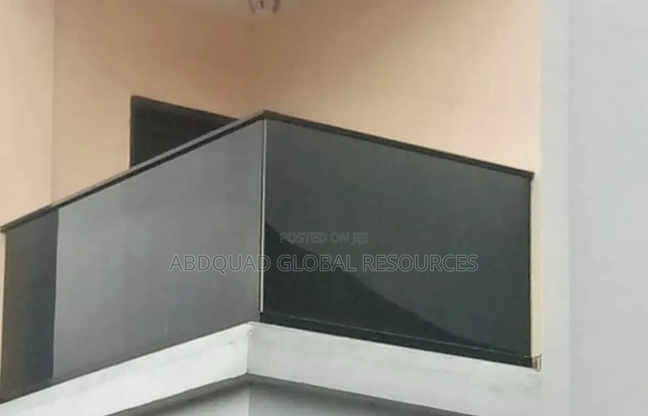 Glass Rail