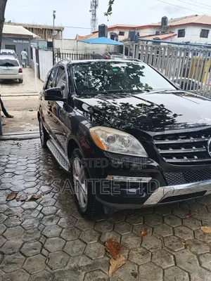 Mercedes-Benz M Class 2012 Black