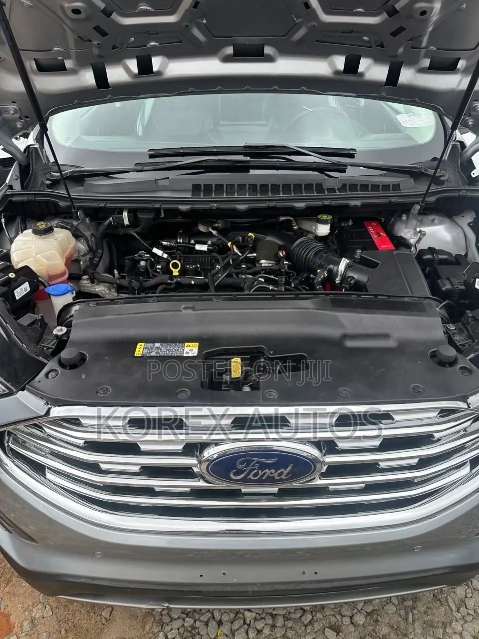 Ford Edge Titanium 2022 Silver