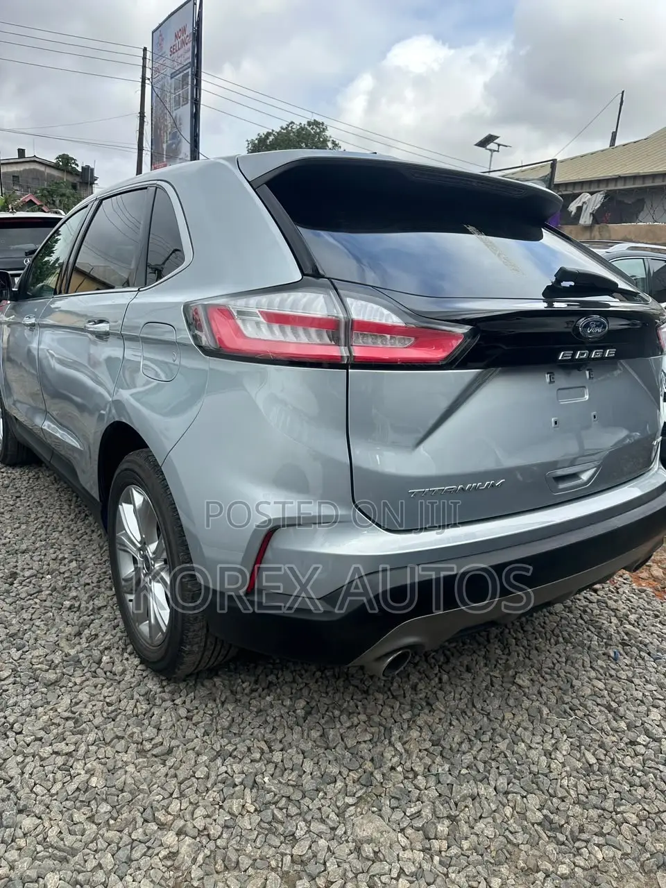 Ford Edge Titanium 2022 Silver