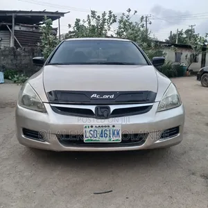 Honda Accord 2007 Gold