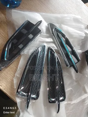 Fender Chrome Ford Escape
