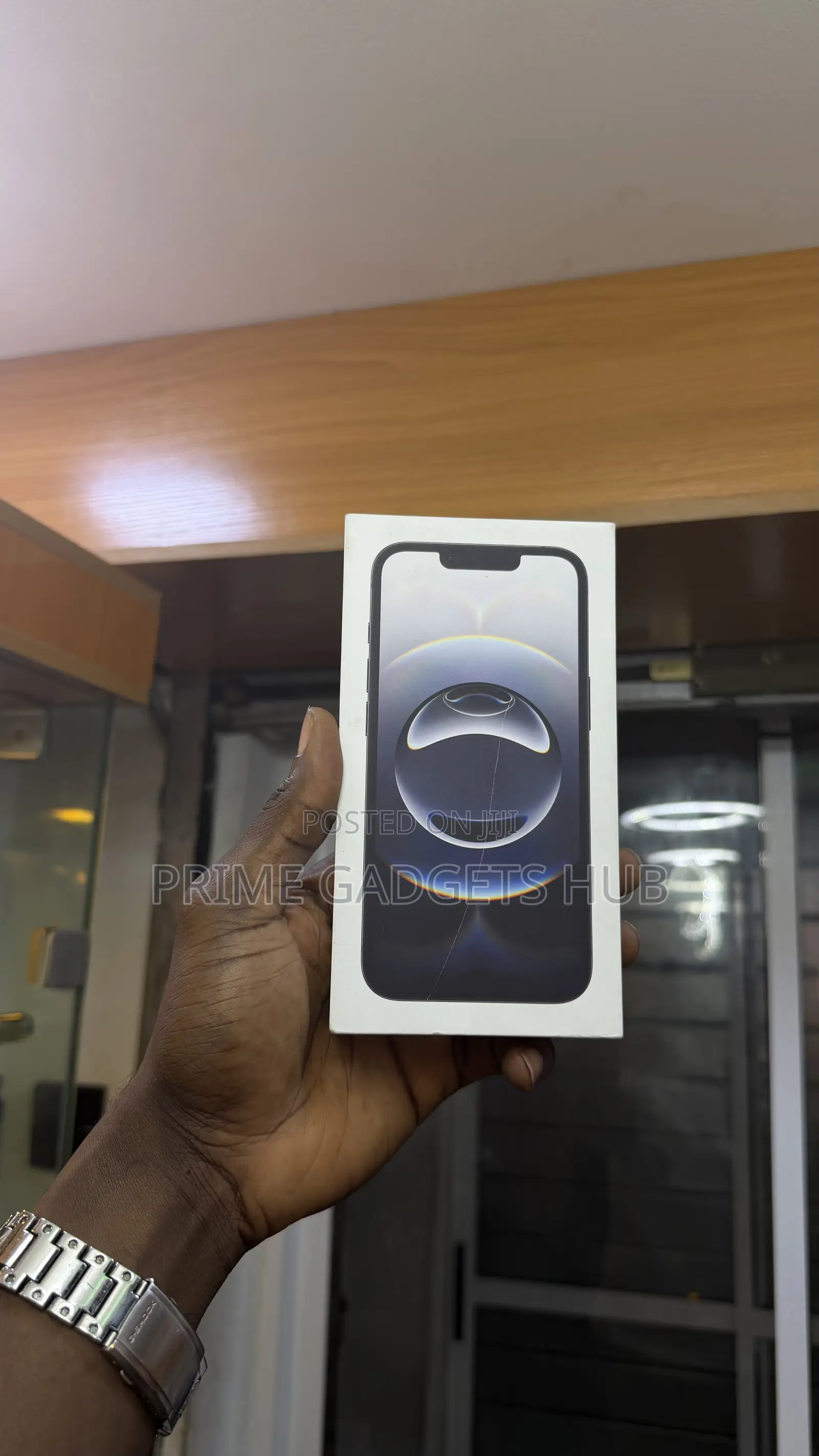 New Apple iPhone 16e 128 GB Black