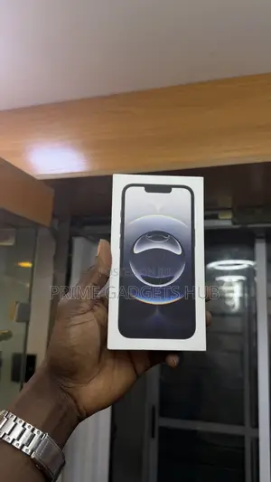 New Apple iPhone 16e 128 GB Black