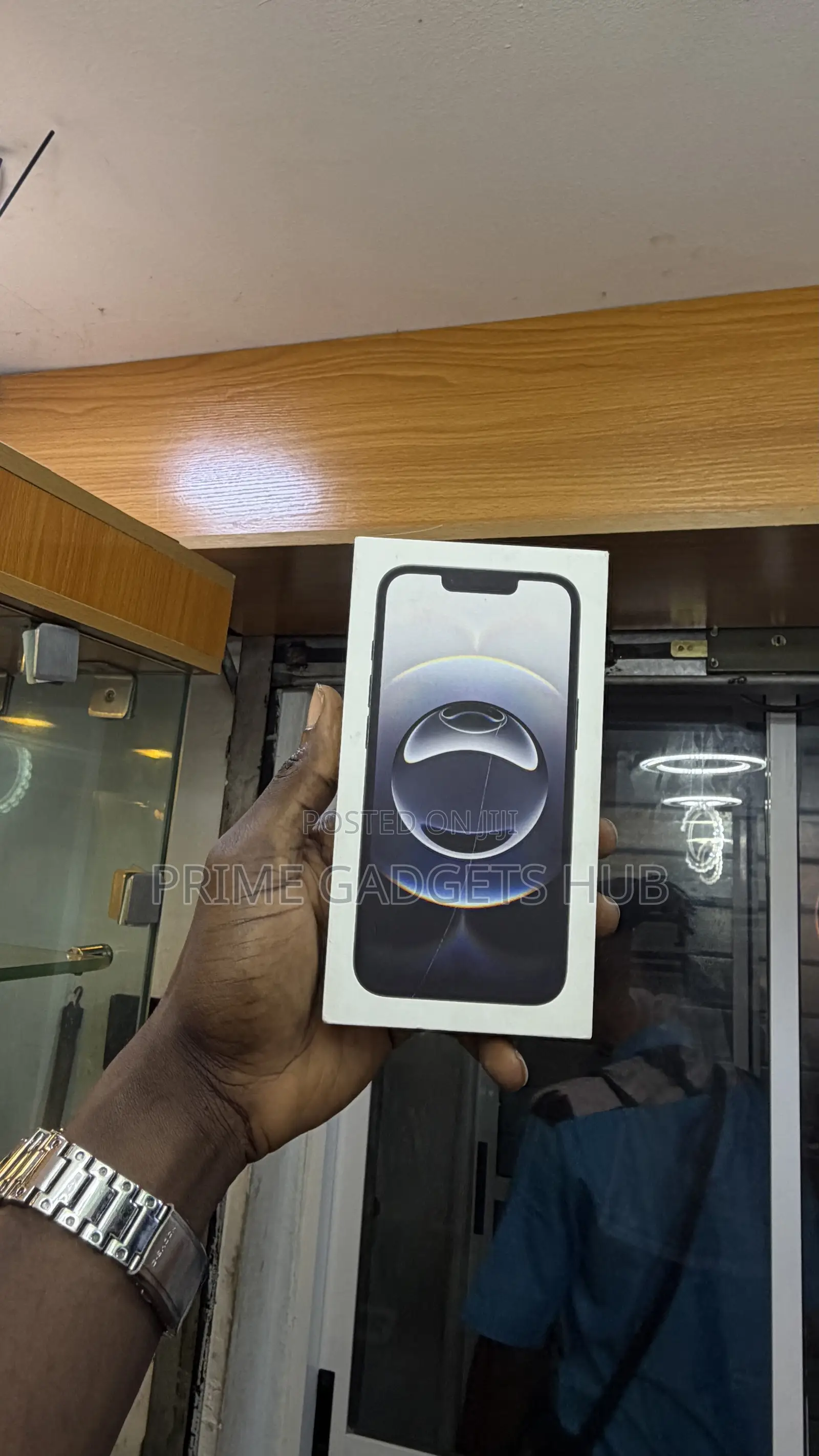 New Apple iPhone 16e 128 GB Black