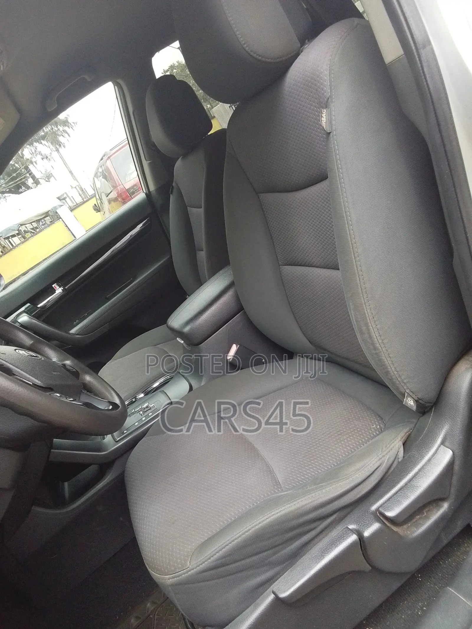 Kia Sorento 2012 Silver