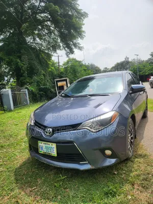 Toyota Corolla 2015 Gray