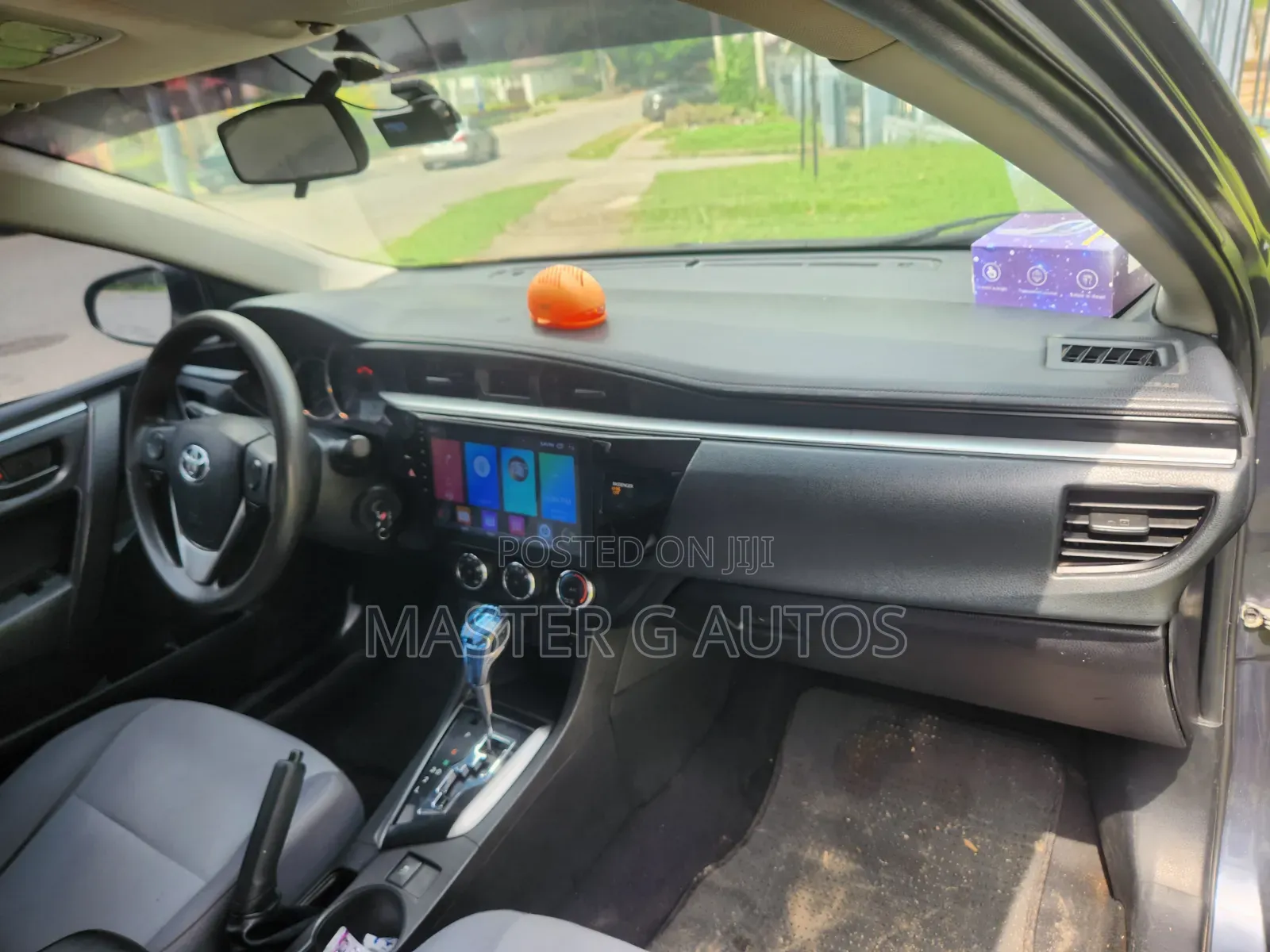 Toyota Corolla 2015 Gray