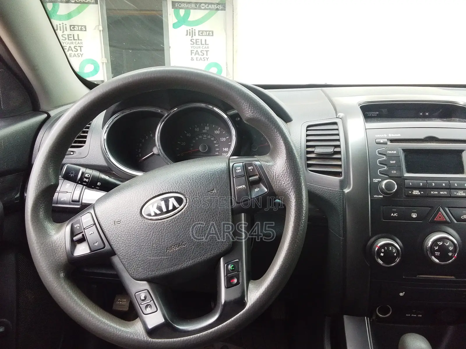 Kia Sorento 2012 Silver