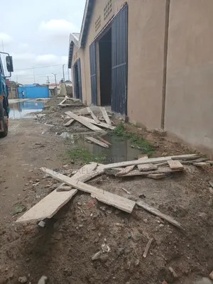 8000sqft Warehouse for Lease Along OSHODI-APAPA EXPRESSWAY