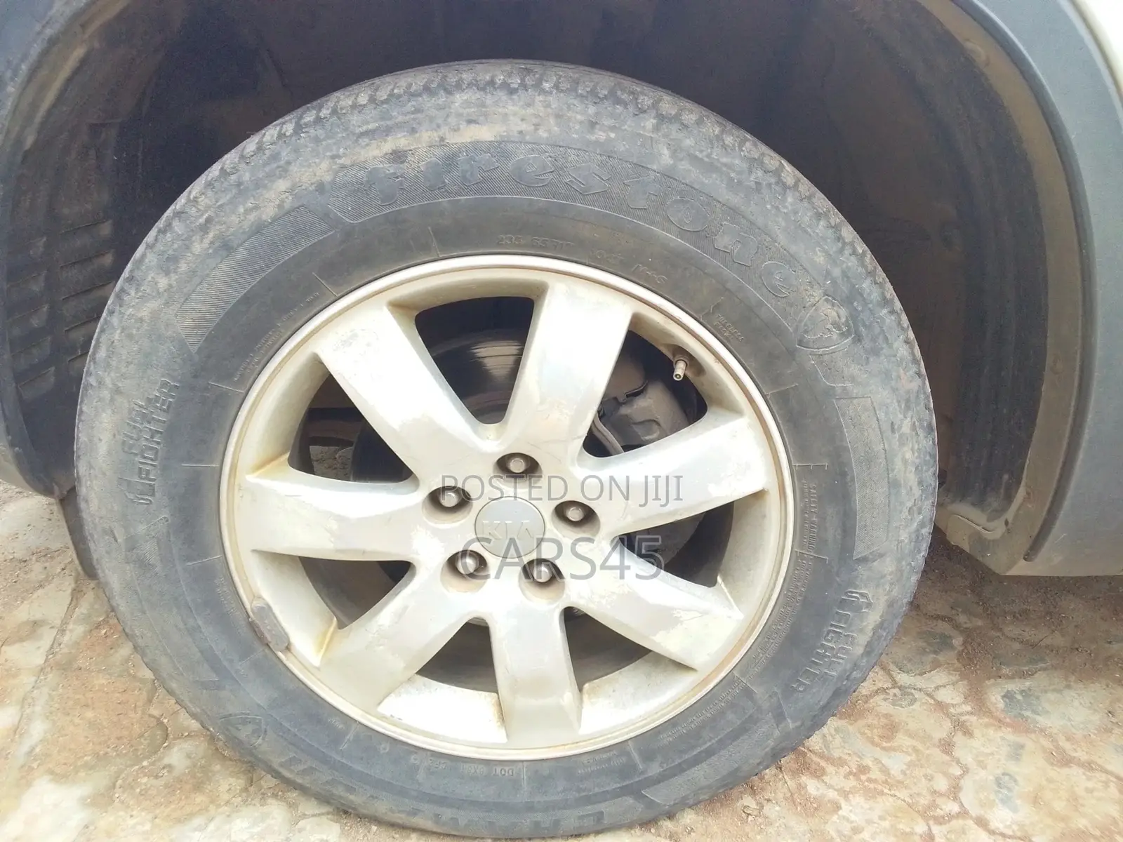 Kia Sorento 2012 Silver
