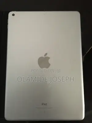 Apple iPad 10.2 (2020) Wi-Fi 64 GB Silver
