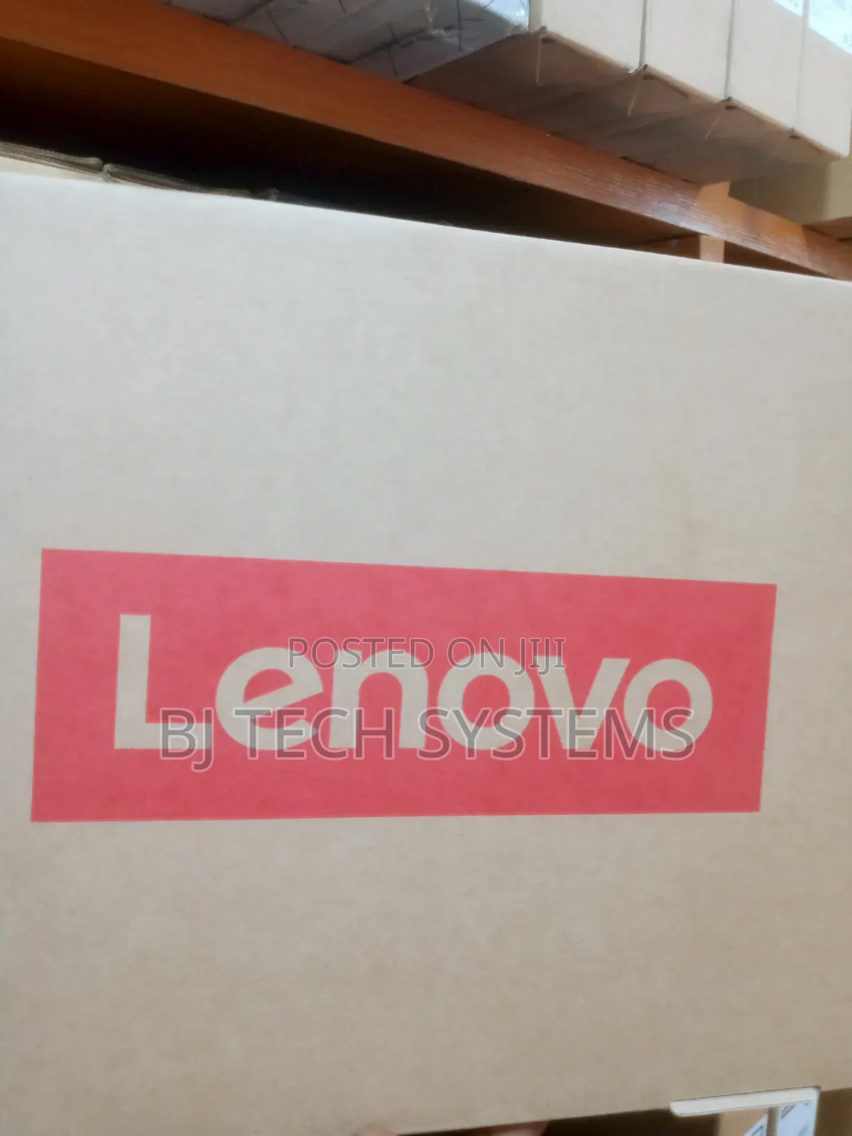 New Laptop Lenovo V15 8GB Intel Core i5 SSD 512GB