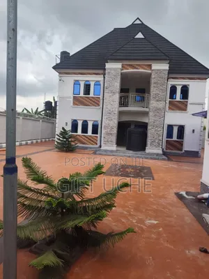 5bdrm Duplex in Eliozu for sale