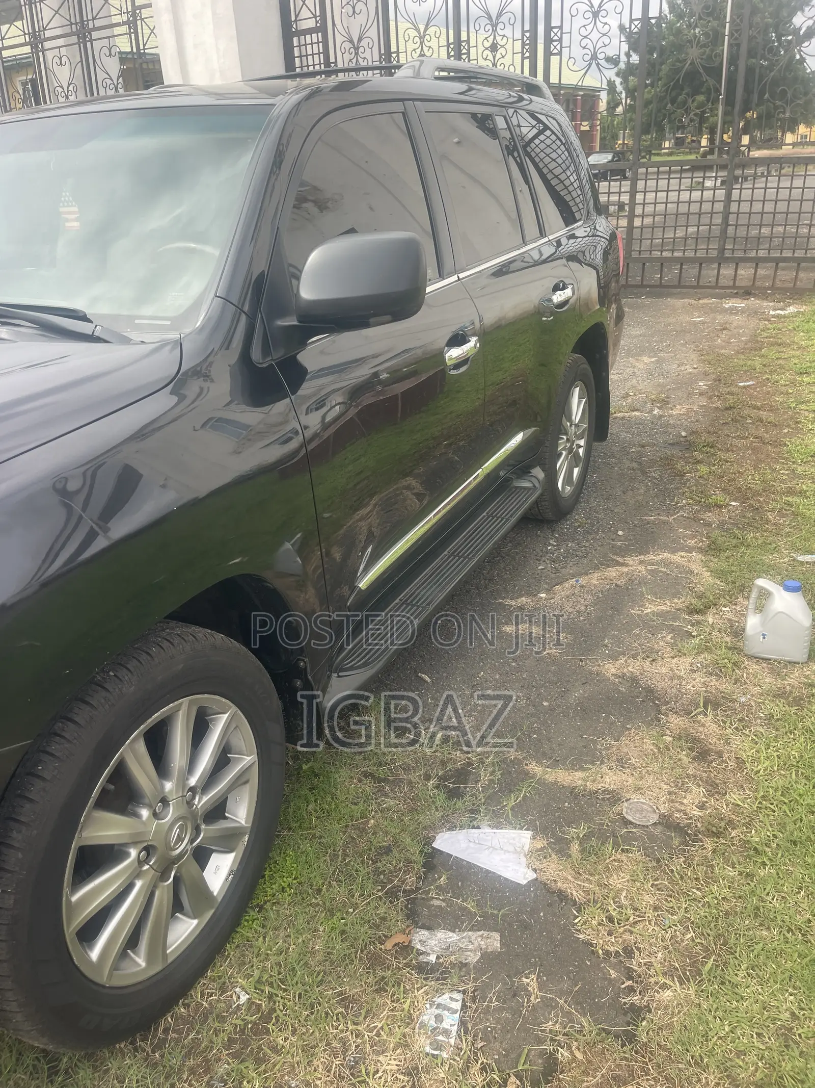 Lexus LX 570 AWD 2013 Black