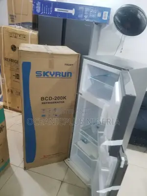Skyrun BCD-200 Kitchen Fridge