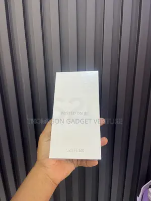 New Samsung Galaxy S20 FE 128 GB Black