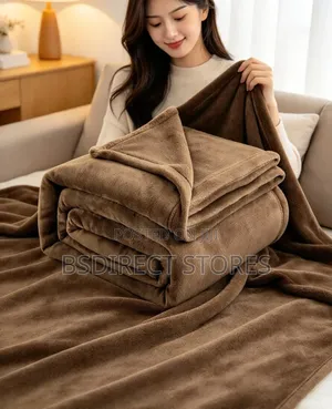 Bedsure Camel Fleece Bedspread King Fluffy Flannel Blanket