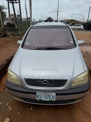 Opel Zafira 2006 Silver