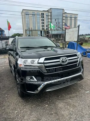 Toyota Land Cruiser 4.0 V6 GX 2014 Black