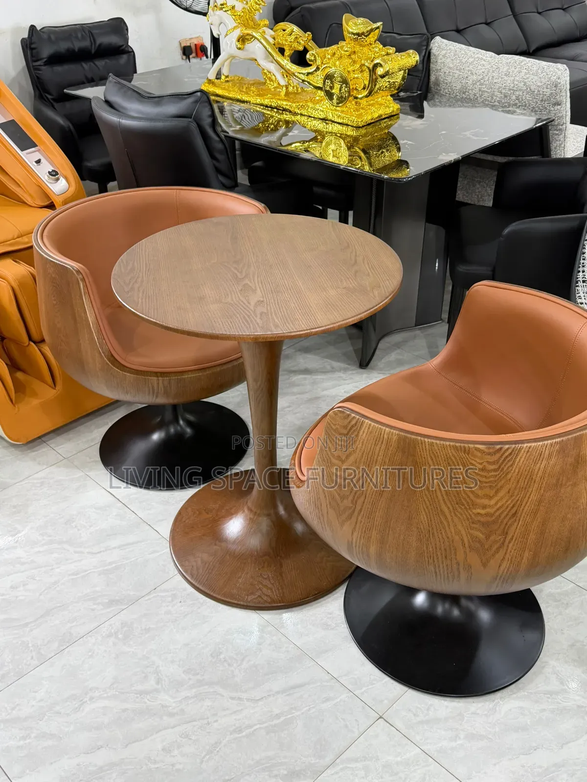 Luxury Coffee Chairs With Table