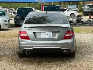 Mercedes-Benz C300 2013 Gray
