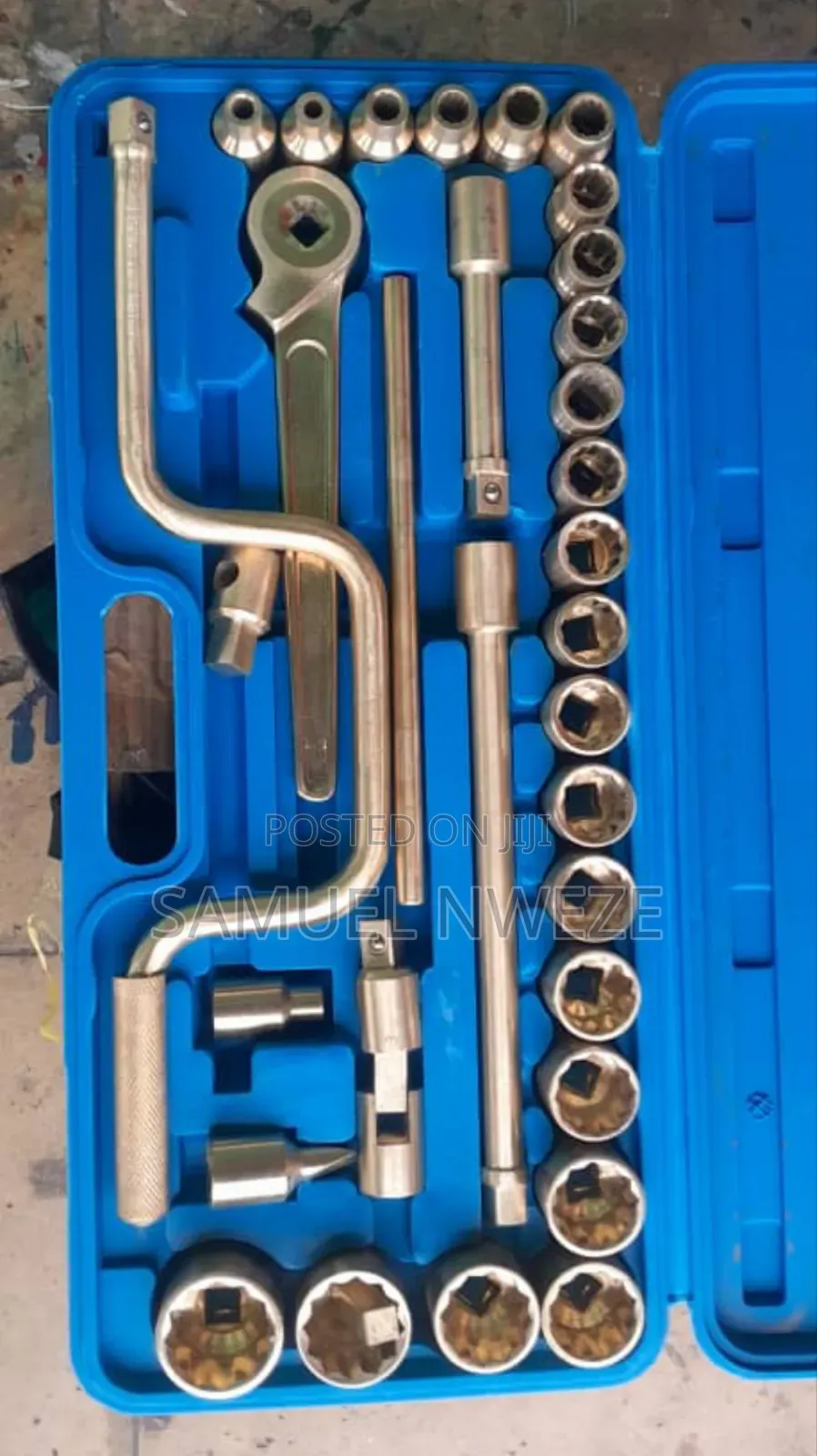 None Spack Brass Socket Set
