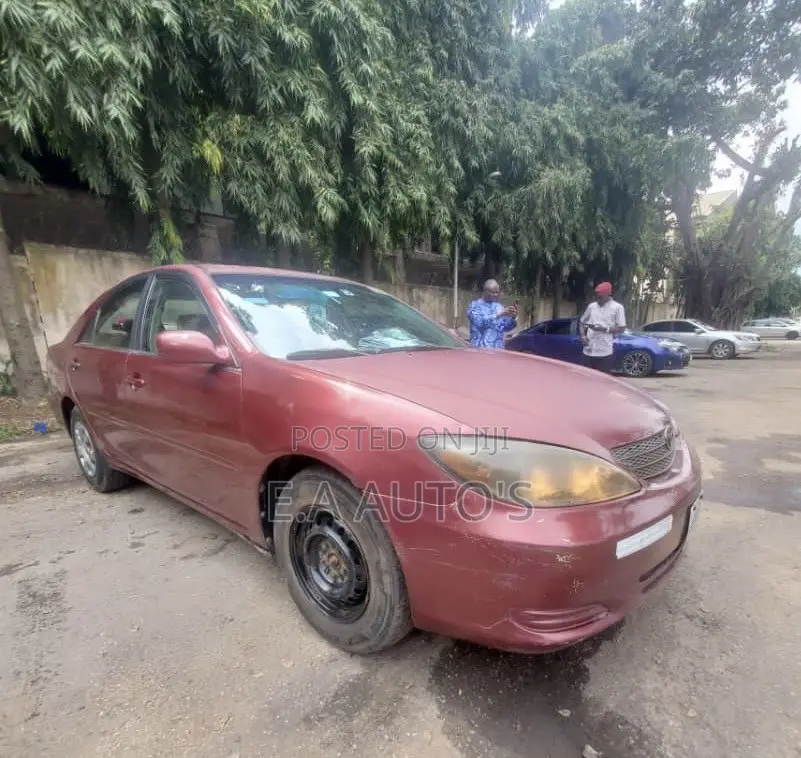 Toyota Camry 2004 Red
