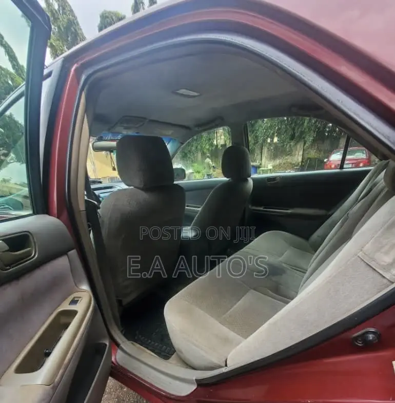 Toyota Camry 2004 Red