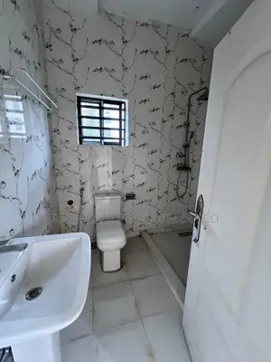2bdrm Block of Flats in Kado for rent