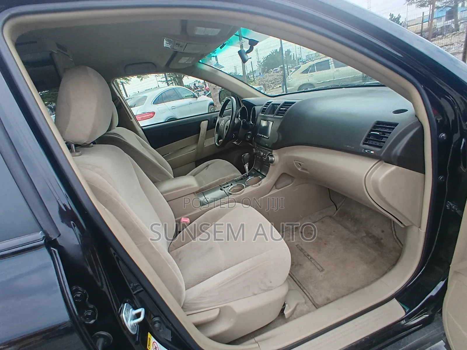 Toyota Highlander Base 2010 Black