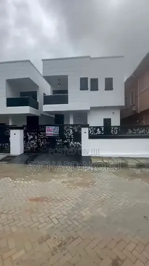 4bdrm Duplex in Greenfield Estate., Ago Palace for sale