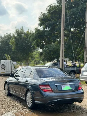 Mercedes-Benz C300 2010 Silver