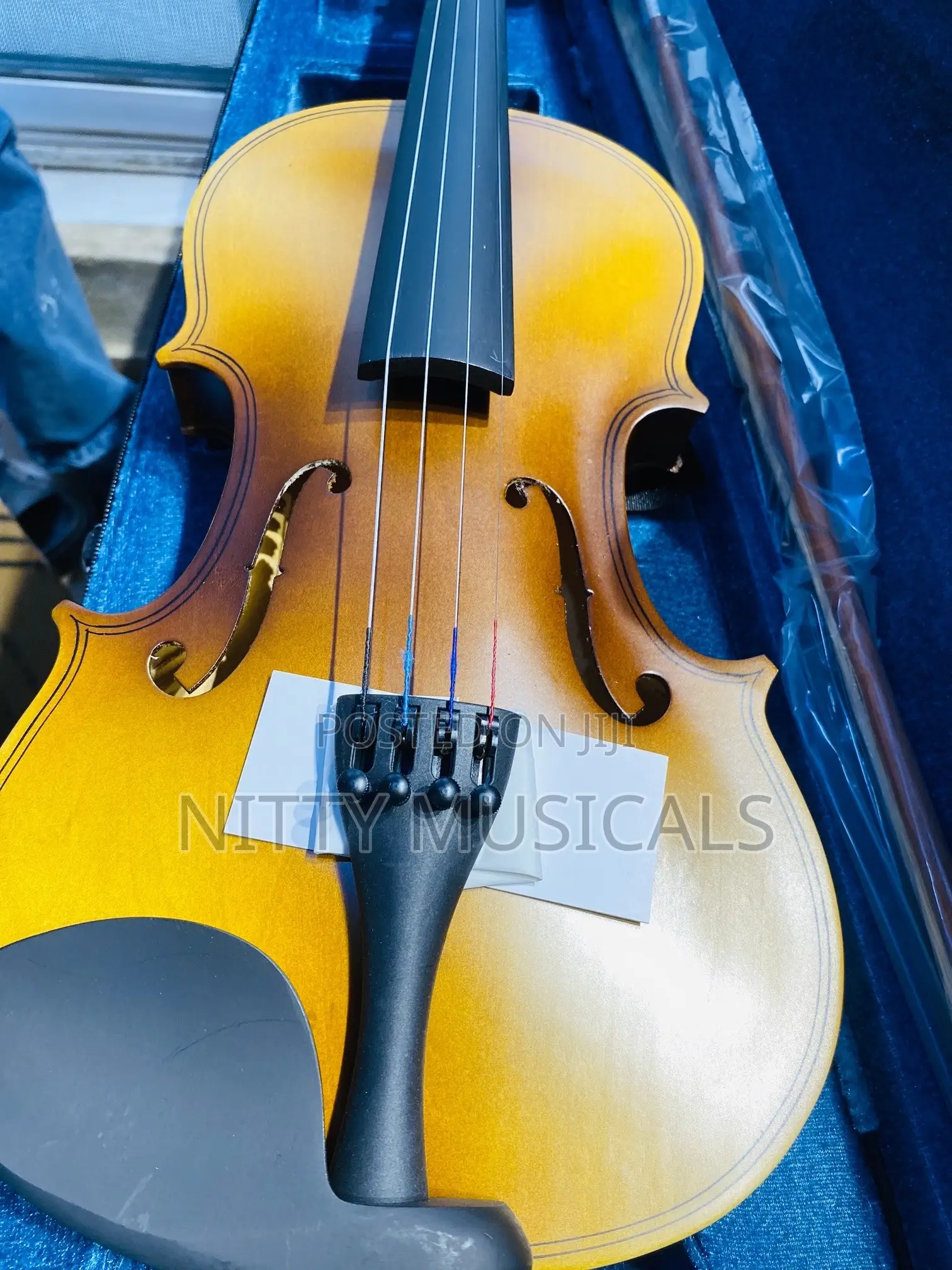 Standard Yamaha Violin