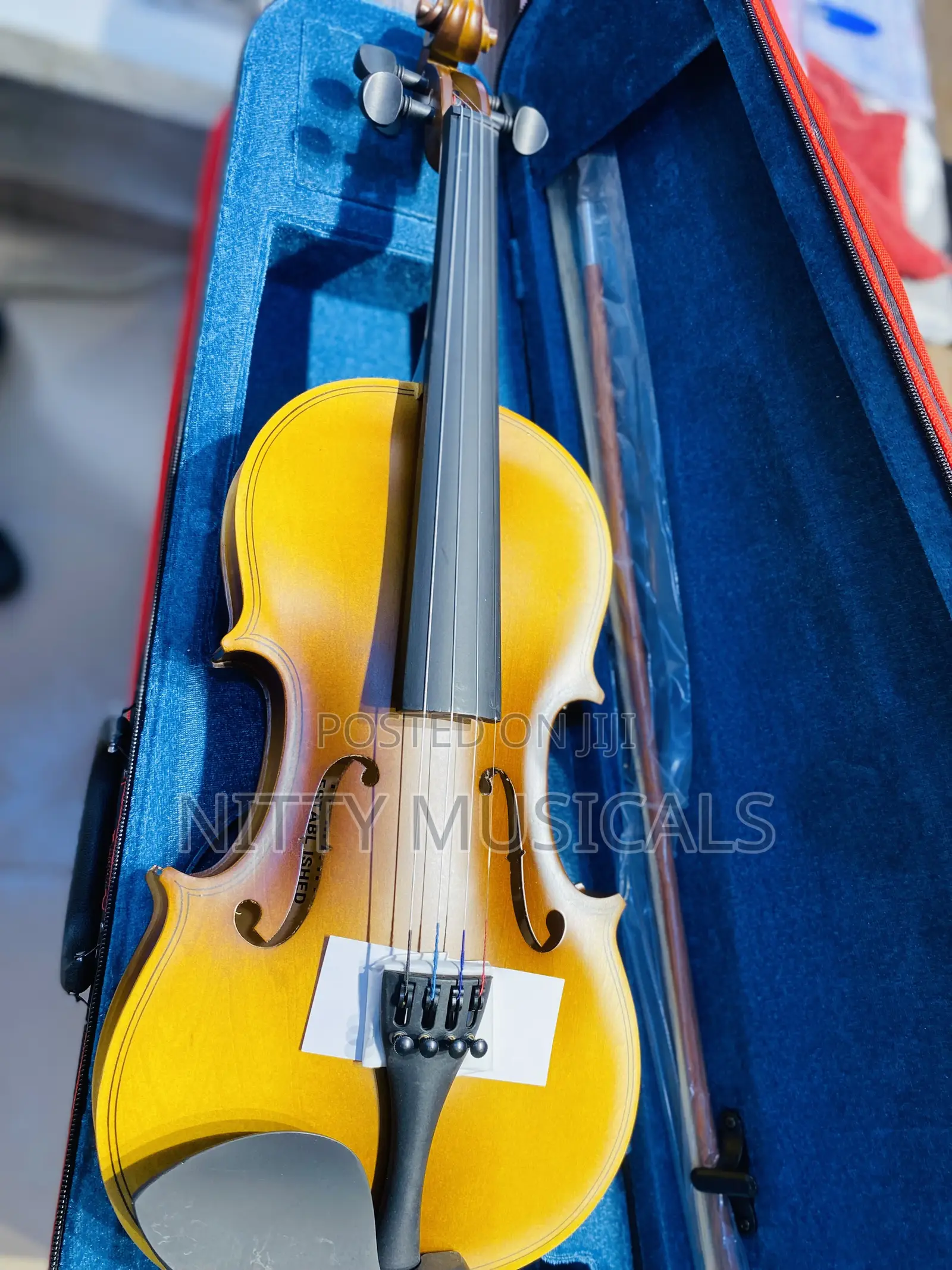 Standard Yamaha Violin