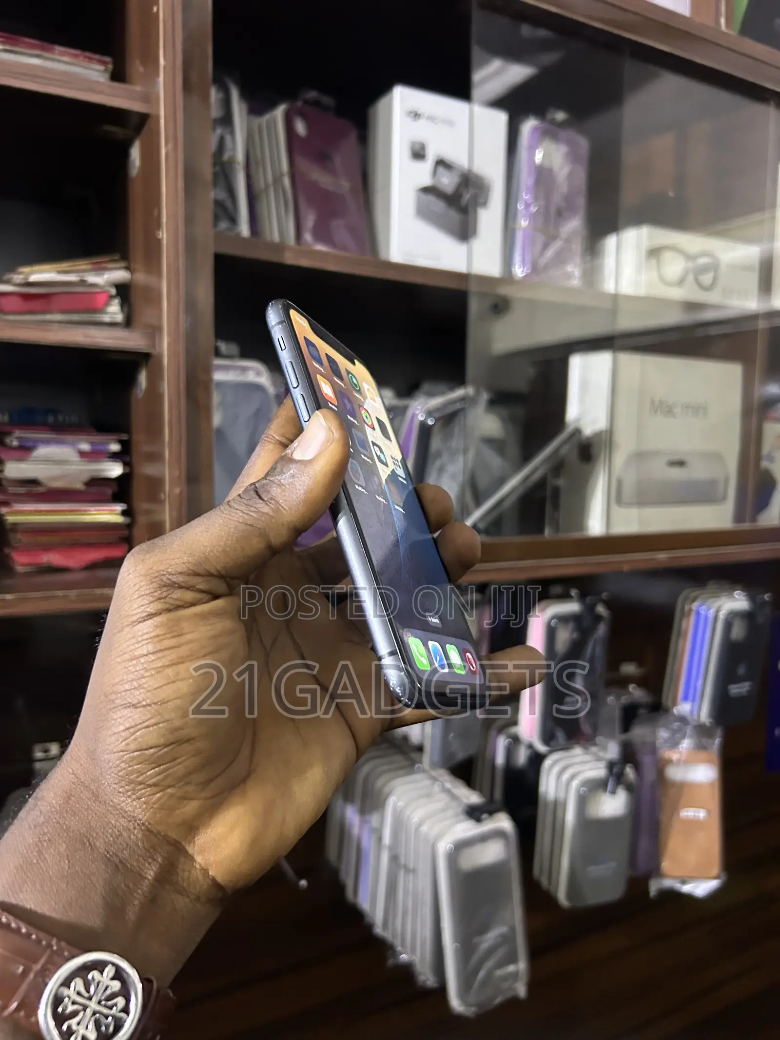 Apple iPhone 11 64 GB Black