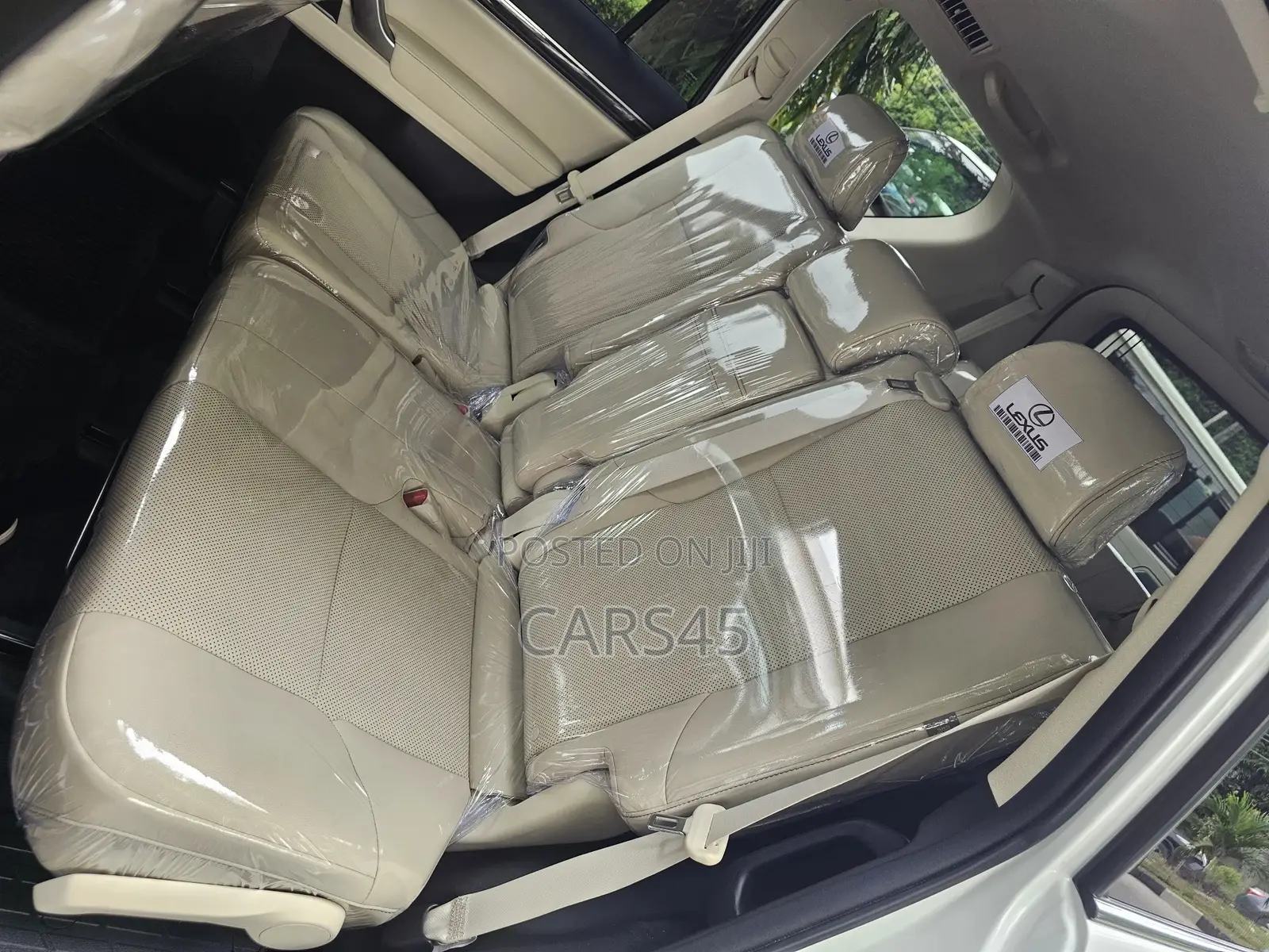 Lexus GX 2023 White