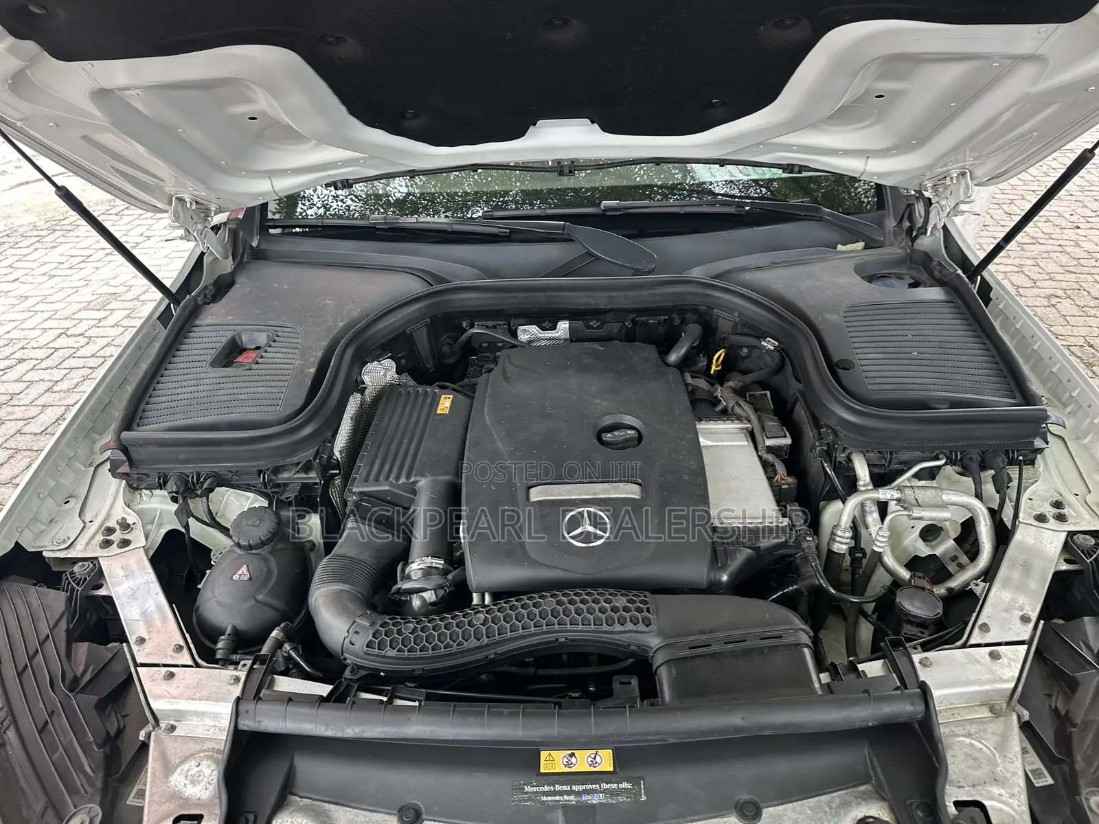 Mercedes-Benz GLC-Class 2018 White