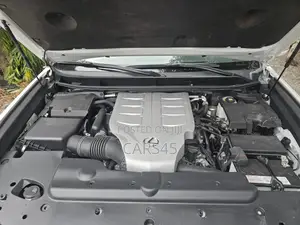 Lexus GX 2023 White