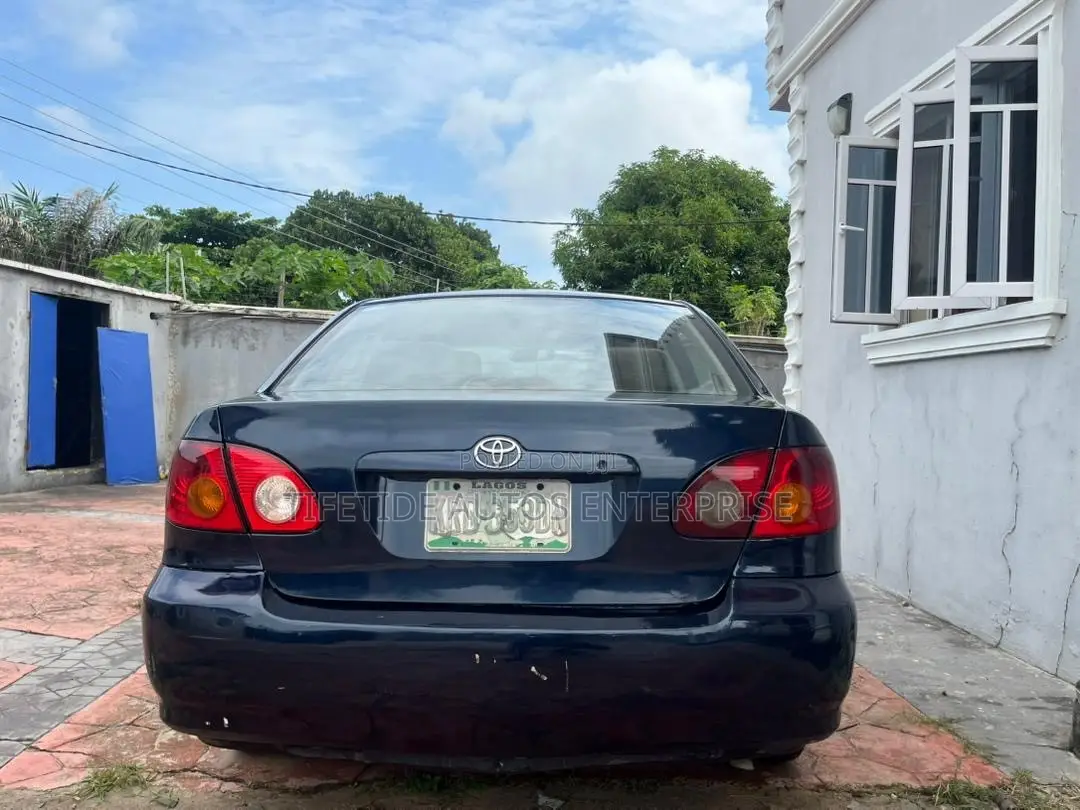 Toyota Corolla 2005 Blue
