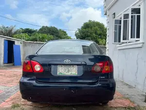 Toyota Corolla 2005 Blue